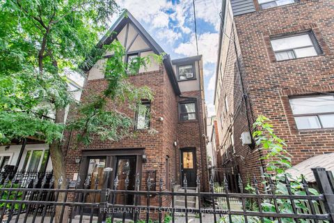 Photo 39 at 490 Montrose Avenue, Little Italy, Toronto