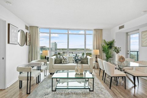 Photo 9 at 1608 - 219 Fort York Boulevard, Niagara, Toronto