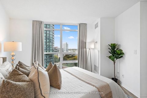 Photo 17 at 1608 - 219 Fort York Boulevard, Niagara, Toronto