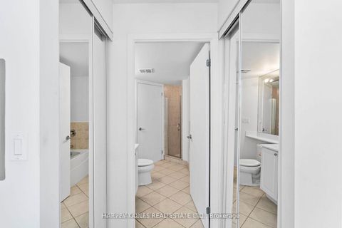 Photo 23 at 1608 - 219 Fort York Boulevard, Niagara, Toronto