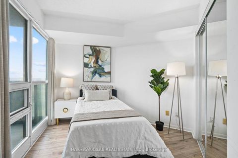 Photo 25 at 1608 - 219 Fort York Boulevard, Niagara, Toronto
