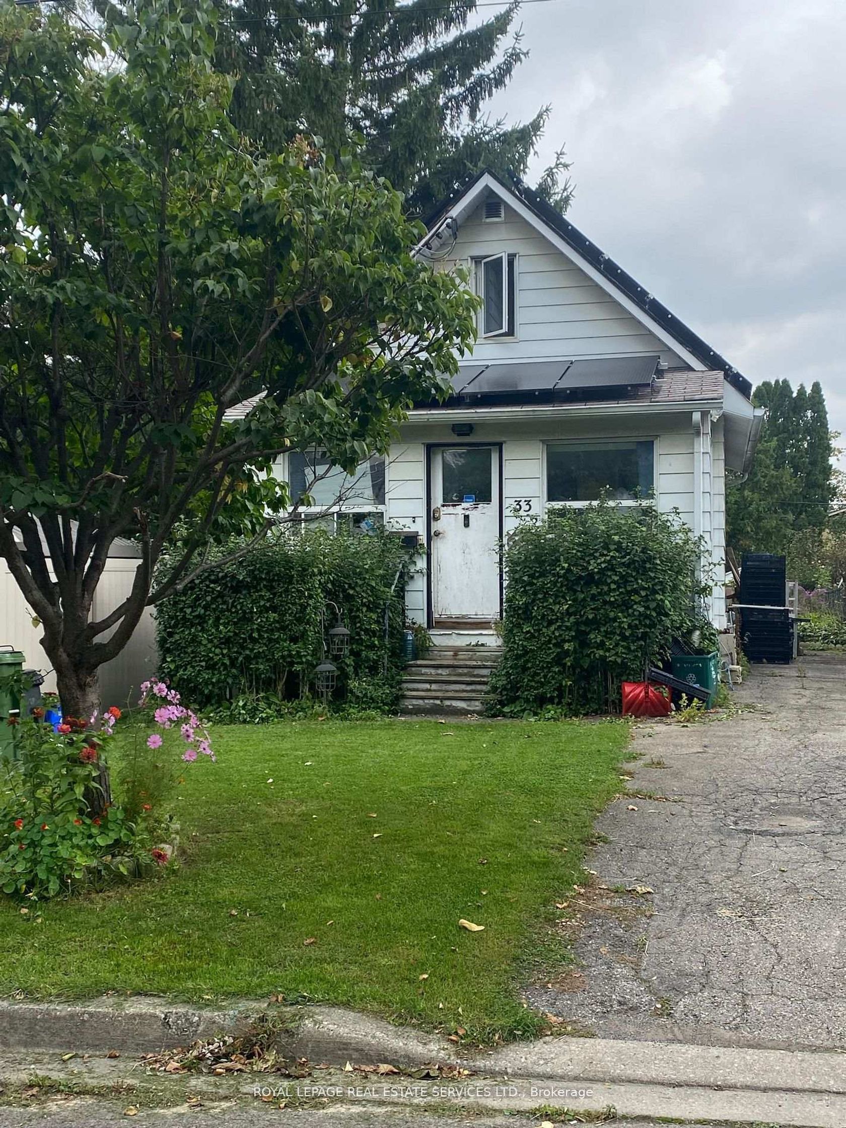 33 Roxaline Street, Humber Heights, Toronto 