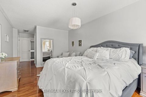 Photo 17 at 170 Ivy Jay Crescent, Bayview Northeast, Aurora