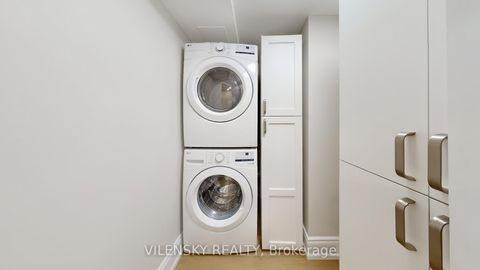 Photo 17 at 613 - 5 Weldrick Road, North Richvale, Richmond Hill