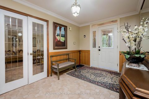 Photo 3 at 119 Glen Long Avenue, Glen Park, Toronto