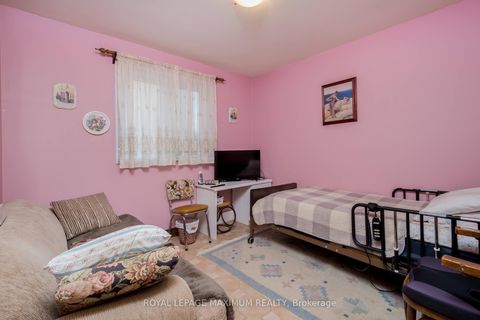 Photo 17 at 119 Glen Long Avenue, Glen Park, Toronto