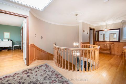 Photo 19 at 119 Glen Long Avenue, Glen Park, Toronto