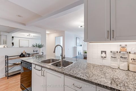 Photo 4 at 2007 - 83 Borough Drive, Bendale, Toronto