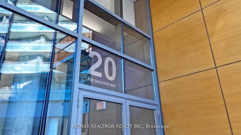 Photo 4 at #202 - 20 Joe Shuster Way, South Parkdale, Toronto