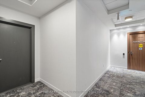 Photo 13 at 616 - 9 Tecumseth Street, Niagara, Toronto