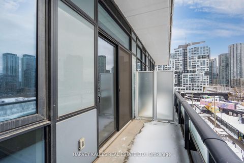 Photo 14 at 616 - 9 Tecumseth Street, Niagara, Toronto