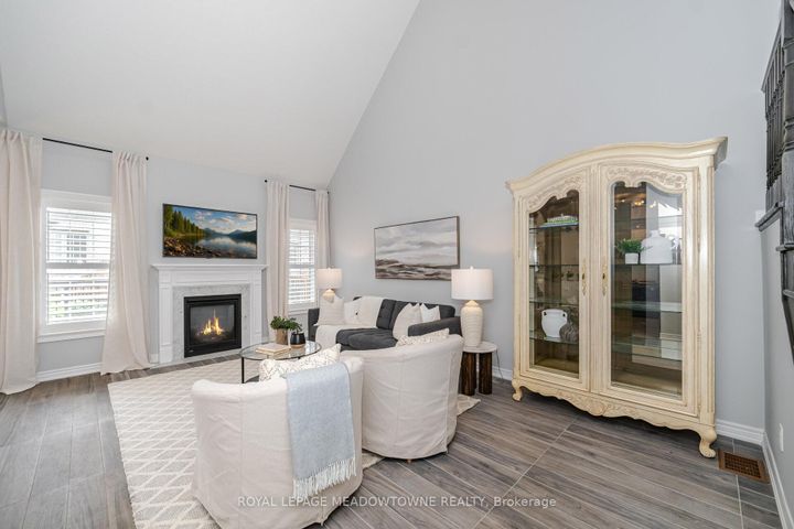 Photo 15 at 68 Amarillo Road, Wellington, Brampton