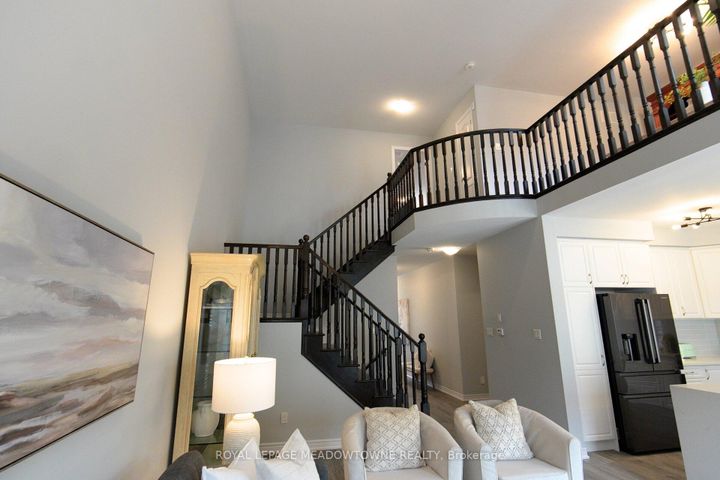 Photo 18 at 68 Amarillo Road, Wellington, Brampton