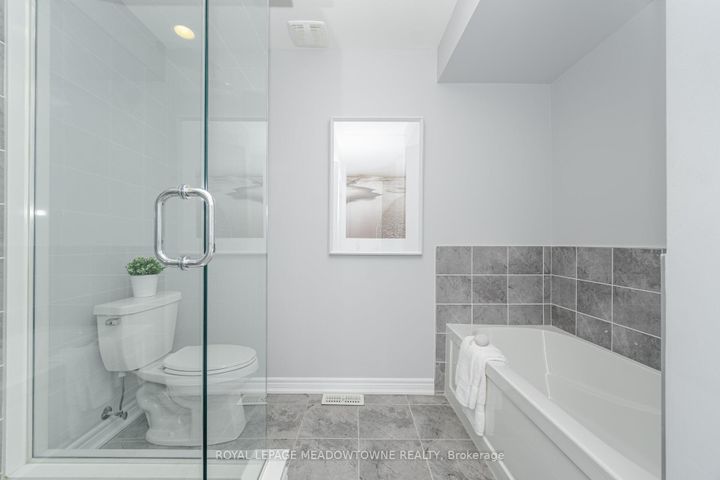 Photo 34 at 68 Amarillo Road, Wellington, Brampton