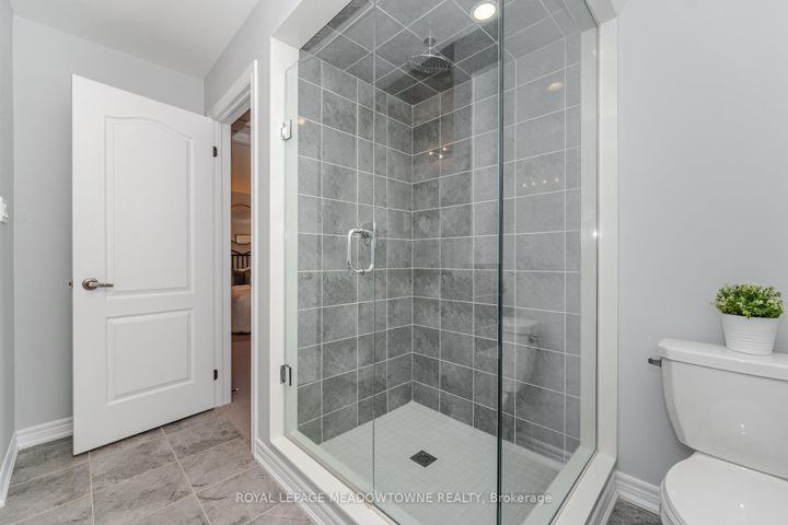 Photo 35 at 68 Amarillo Road, Wellington, Brampton