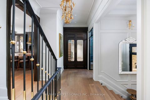 Photo 4 at 30 Dacre Crescent, Swansea, Toronto