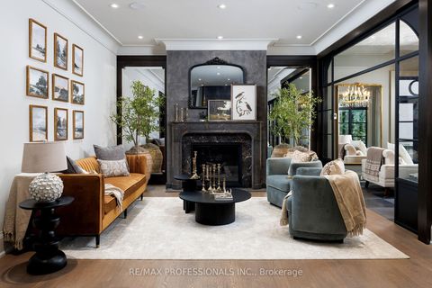 Photo 26 at 30 Dacre Crescent, Swansea, Toronto