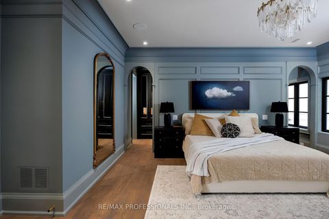 Photo 33 at 30 Dacre Crescent, Swansea, Toronto