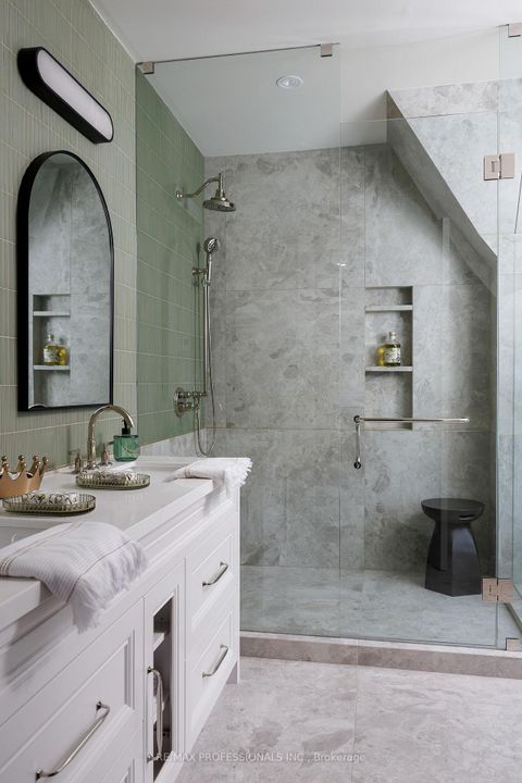 Photo 42 at 30 Dacre Crescent, Swansea, Toronto