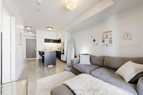 Photo 9 at 544 - 15 Merchants' Wharf, Waterfront Communities C8, Toronto