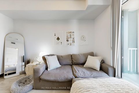 Photo 10 at 544 - 15 Merchants' Wharf, Waterfront Communities C8, Toronto