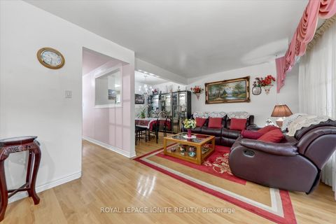 Photo 12 at 36 Goskin Court, Malvern, Toronto