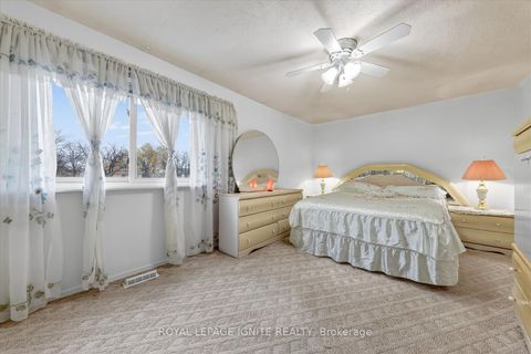 Photo 21 at 36 Goskin Court, Malvern, Toronto