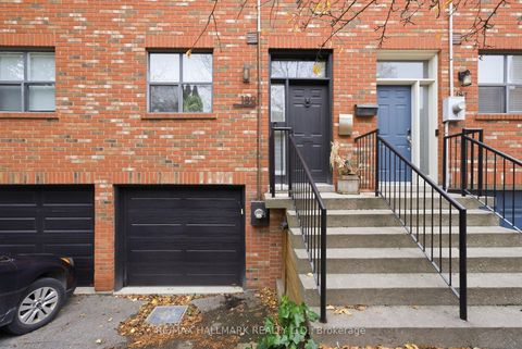 Photo 3 at 189 Ontario Street, Moss Park, Toronto