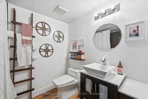 Photo 25 at 189 Ontario Street, Moss Park, Toronto