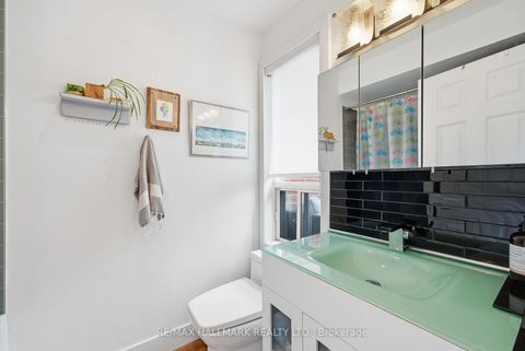 Photo 30 at 189 Ontario Street, Moss Park, Toronto