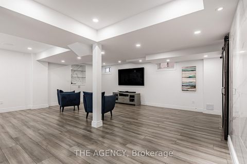 Photo 27 at 33 Ascalon Drive, Patterson, Vaughan