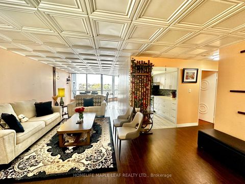 Photo 3 at 510 - 3 Rowntree Road, Jamestown, Toronto