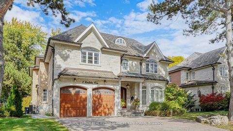 Photo 1 at 1 Carluke Crescent, Windfields, Toronto