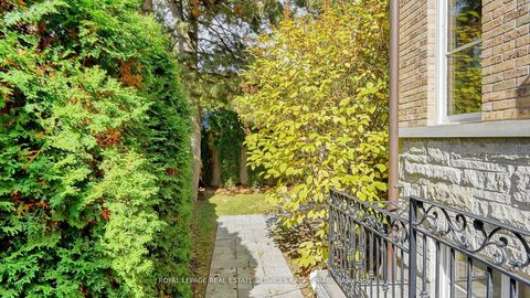 Photo 49 at 1 Carluke Crescent, Windfields, Toronto