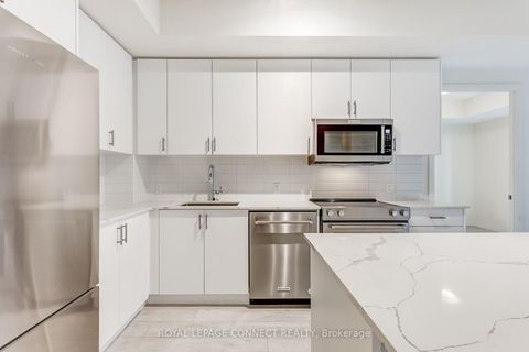 Photo 5 at 419 - 8960 Jane Street, Vellore Village, Vaughan