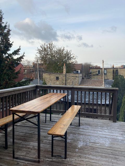 Photo 33 at 410 Manning Avenue, Little Italy, Toronto