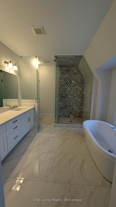 Photo 11 at 166 Cummer Avenue, Newtonbrook East, Toronto