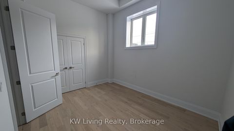 Photo 13 at 166 Cummer Avenue, Newtonbrook East, Toronto