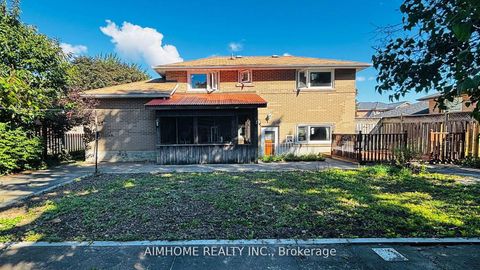 Photo 9 at 19 Sunderland Crescent, Woburn, Toronto