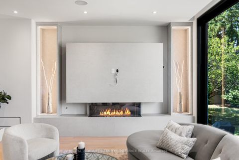 Photo 13 at 276 Horsham Avenue, Willowdale West, Toronto