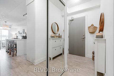 Photo 4 at 528 - 591 Sheppard Avenue E, Bayview Village, Toronto