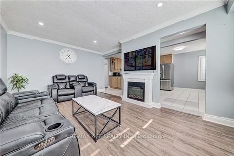 Photo 11 at 53 Falaise Road, West Hill, Toronto