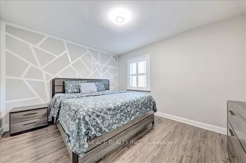 Photo 14 at 53 Falaise Road, West Hill, Toronto