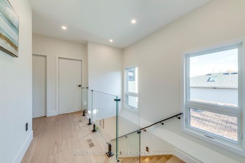 Photo 18 at 117 Holborne Avenue, East York, Toronto