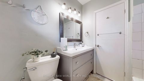 Photo 19 at 11 Elynhill Drive, Willowdale West, Toronto