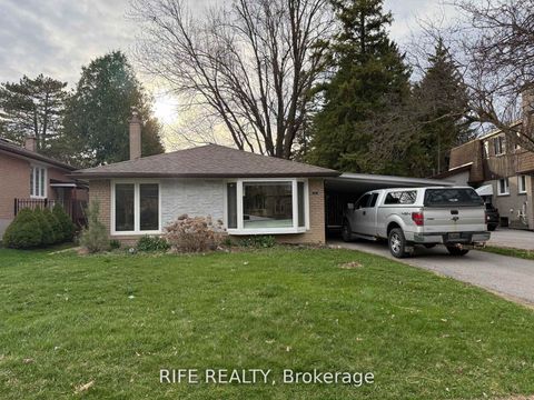 Photo 0 at 38 Aurora Heights Drive, Aurora Heights, Aurora