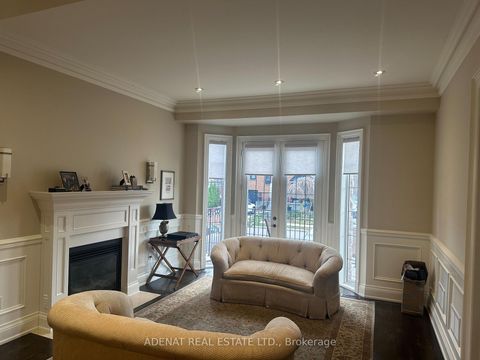 Photo 2 at 622 Coldstream Avenue, Lawrence, Toronto