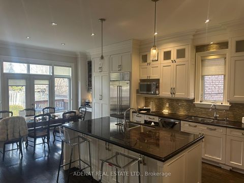 Photo 11 at 622 Coldstream Avenue, Lawrence, Toronto