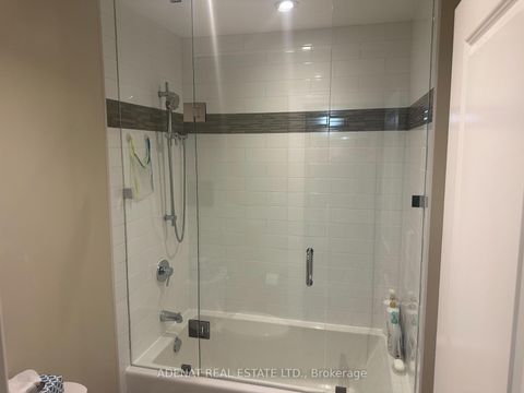 Photo 18 at 622 Coldstream Avenue, Lawrence, Toronto