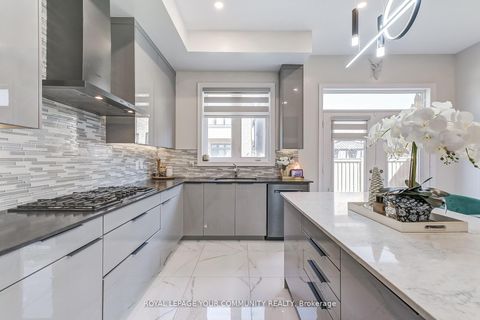 Photo 6 at 30 Marvin Avenue, GO Glenorchy, Oakville